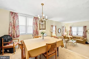 422 E Eagle Rd, Havertown, PA 19083 - Photo 11