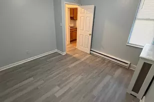 671 Long Ln, Upper Darby, PA 19082 - Photo 11