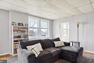 292 N Wycombe Ave, Lansdowne, PA 19050 - Photo 9
