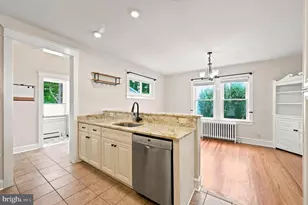 622 Country Club Ln, Havertown, PA 19083 - Photo 3