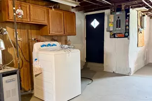 126 N Madison Ave, Upper Darby, PA 19082 - Photo 17