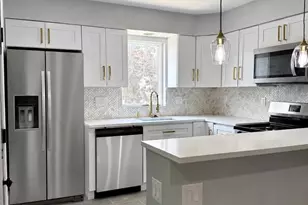 126 N Madison Ave, Upper Darby, PA 19082 - Photo 5