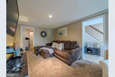 44 Eusden Drive, Aston, PA 19014 - Photo 9