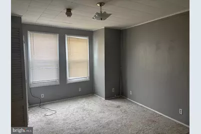 1115 E 11th Street, Crum Lynne, PA 19022 - Photo 9