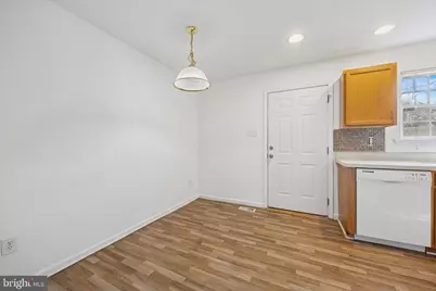 924 Madison Street, Chester, PA 19013 - Photo 5