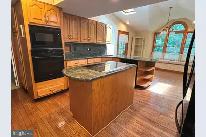 690 Old School House Drive, Springfield, PA 19064 - Photo 5