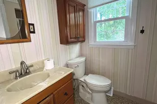 690 Old School House Dr, Springfield, PA 19064 - Photo 21