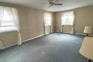 690 Old School House Dr, Springfield, PA 19064 - Photo 19