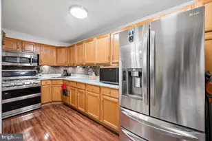 1012 Windsor Rd, Collingdale, PA 19023 - Photo 7