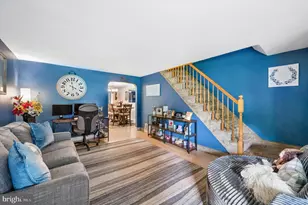 1012 Windsor Rd, Collingdale, PA 19023 - Photo 3