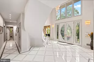 46 Sleepy Hollow Dr, Newtown Square, PA 19073 - Photo 3