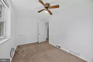 801 Taylor Dr, Folcroft, PA 19032 - Photo 17