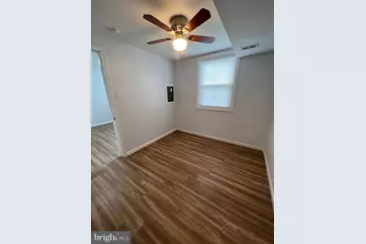 135 Ervin Avenue, Marcus Hook, PA 19061 - Photo 33