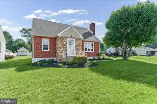 4114 Naamans Creek Rd, Upper Chichester, PA 19061 - Photo 3