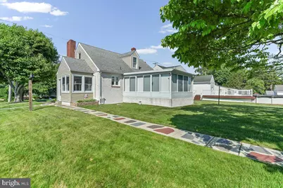 4114 Naamans Creek Road, Upper Chichester, PA 19061 - Photo 3