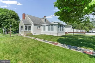 4114 Naamans Creek Rd, Upper Chichester, PA 19061 - Photo 3
