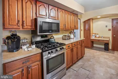 309 Hastings Avenue, Wallingford, PA 19086 - Photo 11