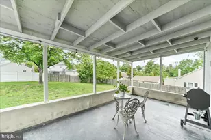 1842 Cherry St, Upper Chichester, PA 19061 - Photo 25