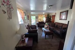 1142 Chestnut St, Darby, PA 19023 - Photo 5