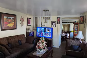 1142 Chestnut St, Darby, PA 19023 - Photo 3