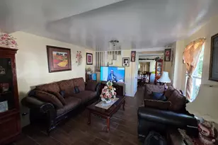 1142 Chestnut St, Darby, PA 19023 - Photo 7