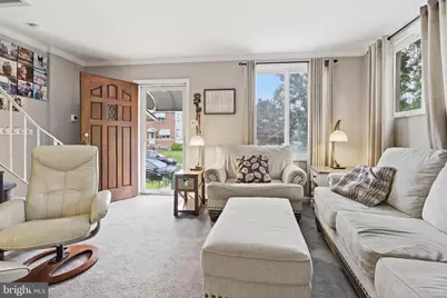 201 Willowbrook Avenue, Folsom, PA 19033 - Photo 5