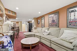 201 Willowbrook Ave, Folsom, PA 19033 - Photo 21