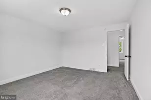 125 W 21st St, Chester, PA 19013 - Photo 13