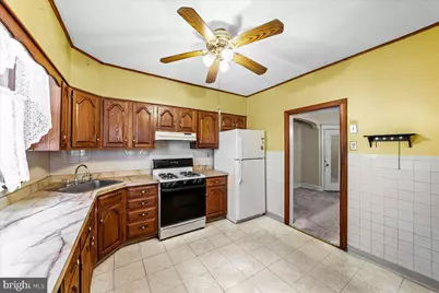 217 Avon Road, Upper Darby, PA 19082 - Photo 9