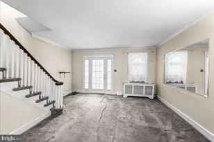 217 Avon Rd, Upper Darby, PA 19082 - Photo 5