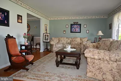2345 Crestview Lane, Aston, PA 19014 - Photo 5