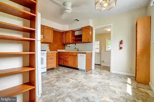 2407 Secane Rd, Secane, PA 19018 - Photo 25