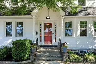 11 Golf Rd, Havertown, PA 19083 - Photo 1