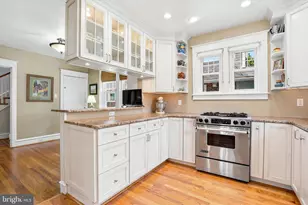 11 Golf Rd, Havertown, PA 19083 - Photo 17