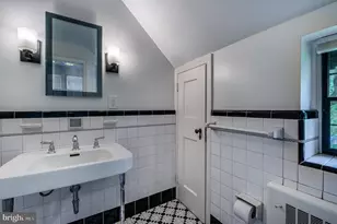105 Stratford Rd, Wallingford, PA 19086 - Photo 23