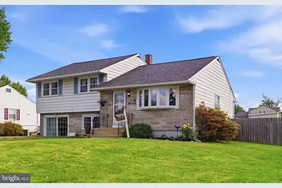 3560 Edgewater Lane, Brookhaven, PA 19015 - Photo 1