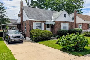 429 Evergreen Ave, Folsom, PA 19033 - Photo 1