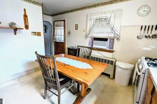 429 Evergreen Ave, Folsom, PA 19033 - Photo 11