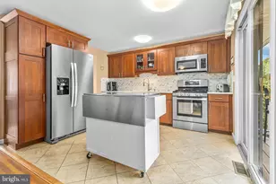 2404 Weir Rd, Aston, PA 19014 - Photo 9