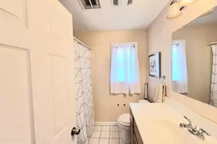 2928 Larkspur Ln, Secane, PA 19018 - Photo 39