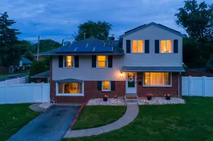 2928 Larkspur Ln, Secane, PA 19018 - Photo 3