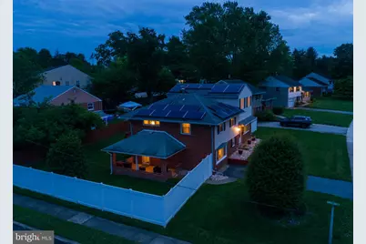 2928 Larkspur Lane, Secane, PA 19018 - Photo 9
