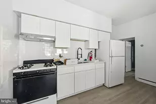 25 N Wycombe Ave, Lansdowne, PA 19050 - Photo 9