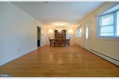 411 Sharp Avenue, Glenolden, PA 19036 - Photo 3
