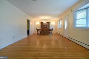 411 Sharp Ave, Glenolden, PA 19036 - Photo 3