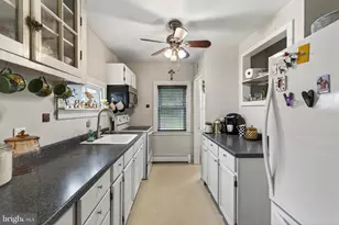 4941 Greenwood St, Brookhaven, PA 19015 - Photo 11