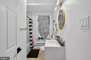 825 Andrews Ave, Darby, PA 19023 - Photo 27