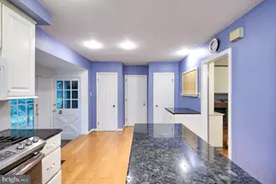 791 Robinhood Rd, Bryn Mawr, PA 19010 - Photo 7