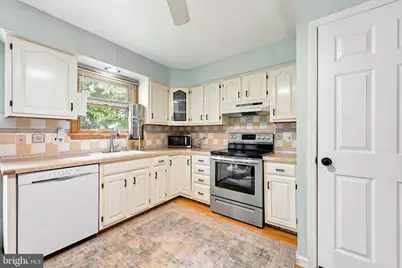 319 Willowbrook Road, Upper Chichester, PA 19061 - Photo 5