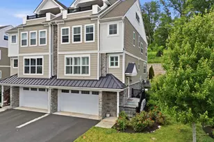 3059 Marias Way, Garnet Valley, PA 19060 - Photo 3